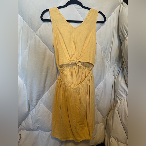 Nordstrom gold/yellow dress - Picture 3 of 10